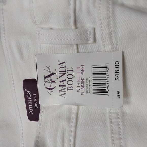 Amanda High-Waisted Bootcut Jeans | Gloria Vanderbilt | 16 - Picture 11 of 15